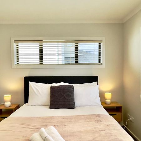 Sky Stars Brand-New Comfortable 3 & 4-Bedroom Houses โอ๊คแลนด์ ภายนอก รูปภาพ