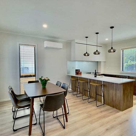 Sky Stars Brand-New Comfortable 3 & 4-Bedroom Houses โอ๊คแลนด์ ภายนอก รูปภาพ