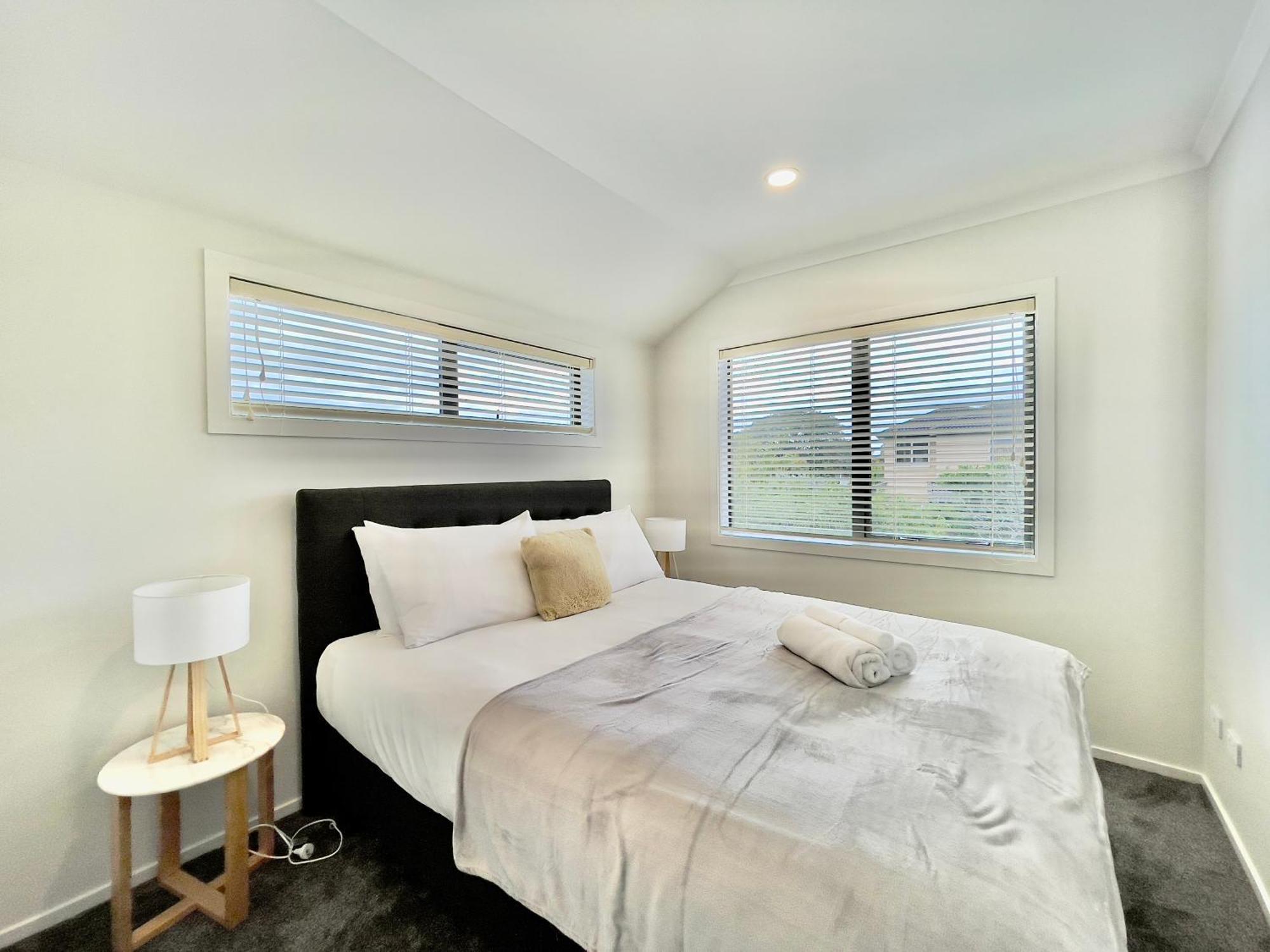 Sky Stars Brand-New Comfortable 3 & 4-Bedroom Houses โอ๊คแลนด์ ภายนอก รูปภาพ